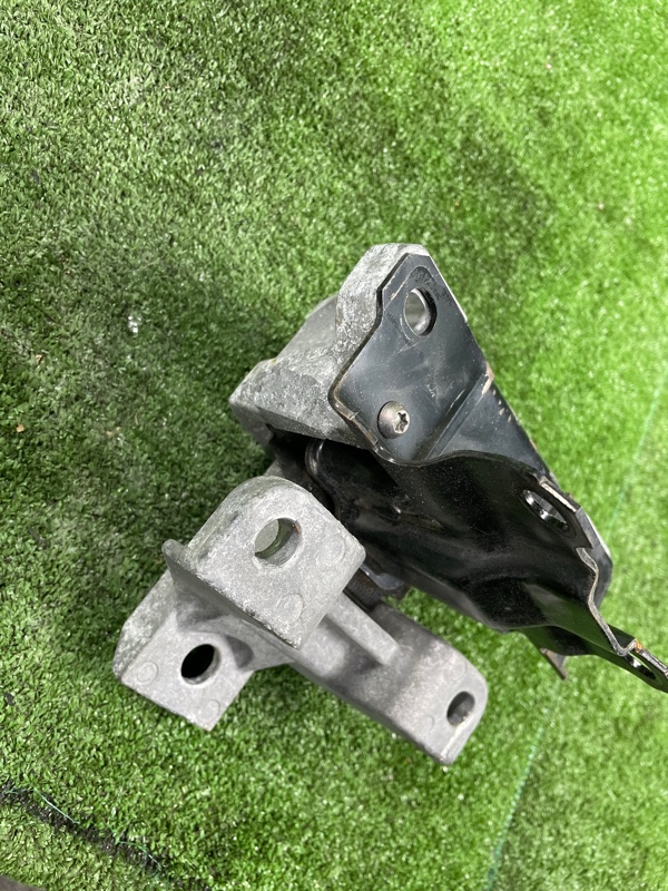 Подушка двигателя, 6000 рублей, Фроловское