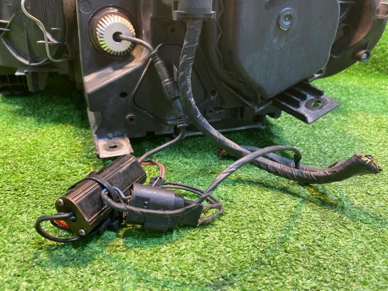 Фара ксеноновая, 16000 рублей, Фроловское