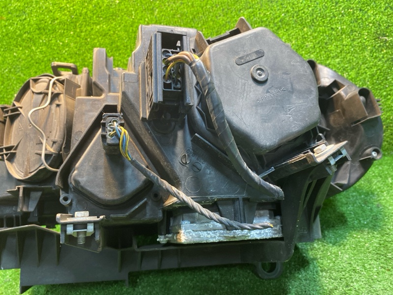 Фара ксеноновая, 14000 рублей, Фроловское