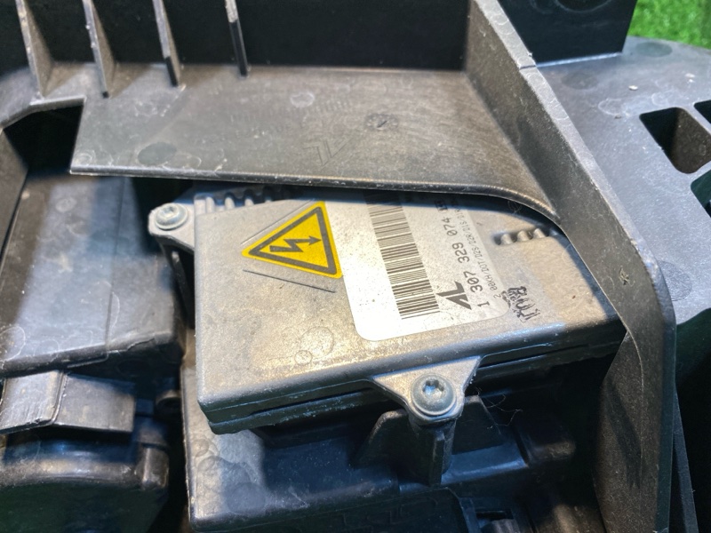 Фара ксеноновая, 14000 рублей, Фроловское