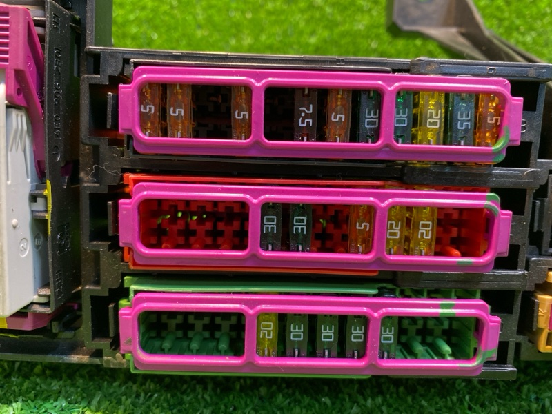 Блок предохранителей, 1900 рублей, Фроловское