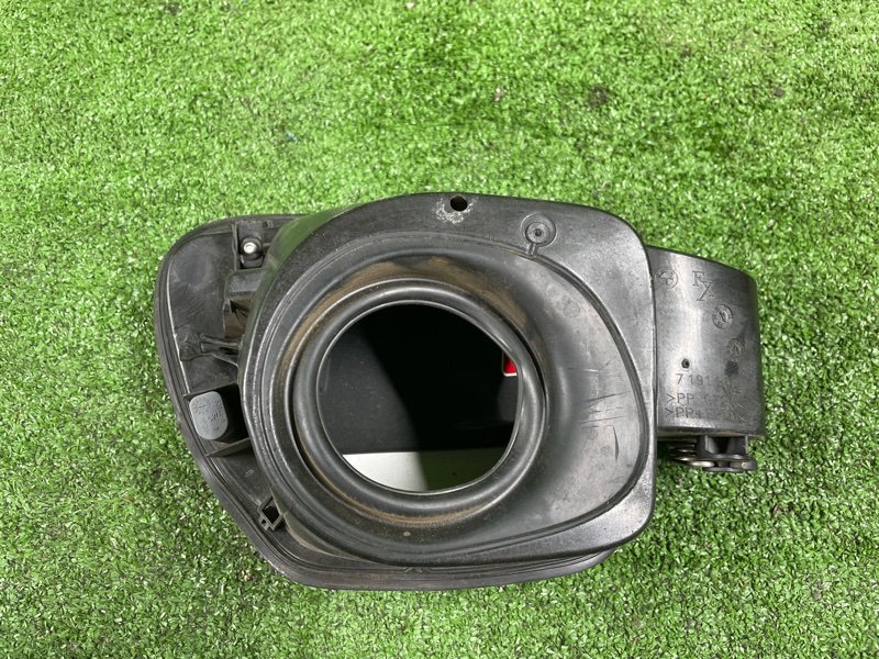 Лючок топливного бака, 7500 рублей, Фроловское