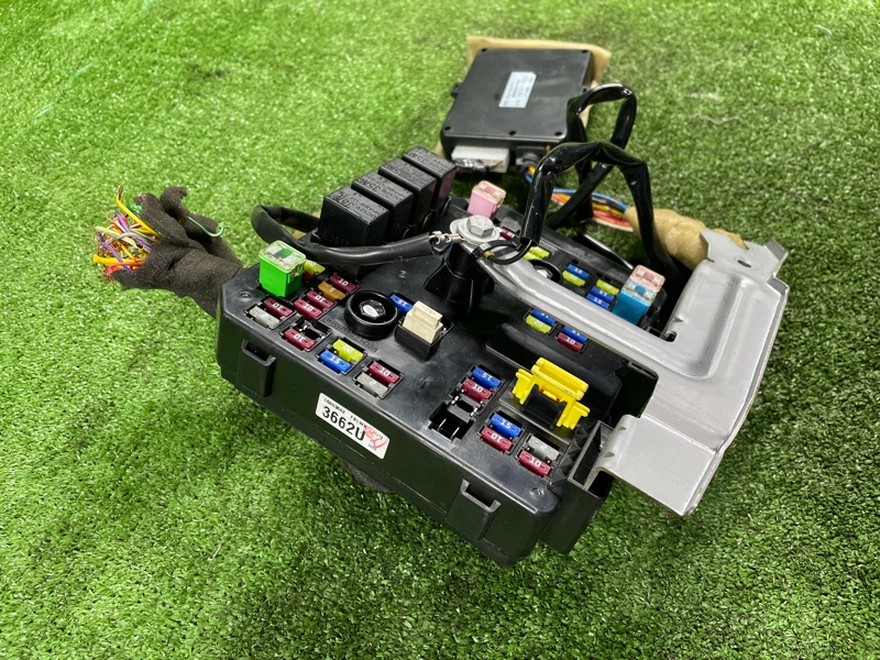 Блок предохранителей, 3000 рублей, Фроловское