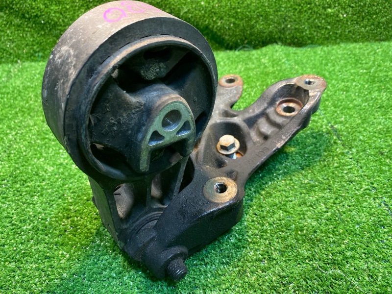 Кронштейн двигателя, 2000 рублей, Фроловское