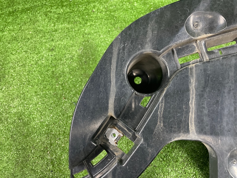 Кронштейн крыла, 1000 рублей, Фроловское