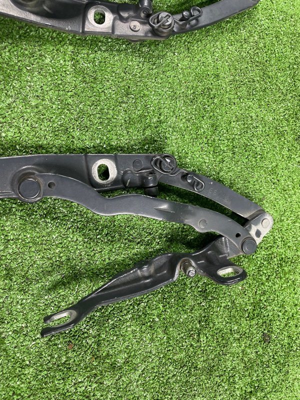 Петля двери багажника, 2500 рублей, Фроловское