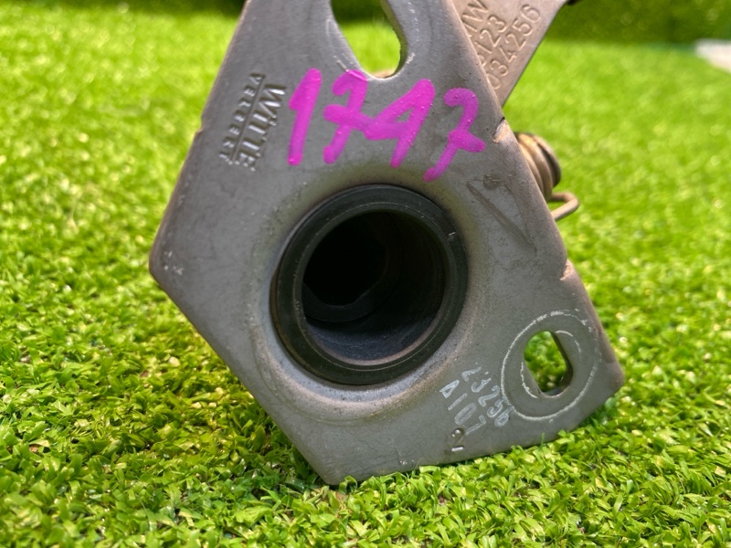 Замок капота, 900 рублей, Фроловское