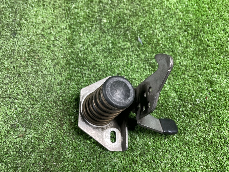 Замок капота, 800 рублей, Фроловское