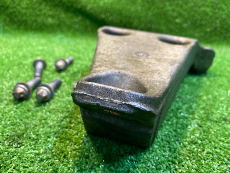 Кронштейн двигателя, 1500 рублей, Фроловское