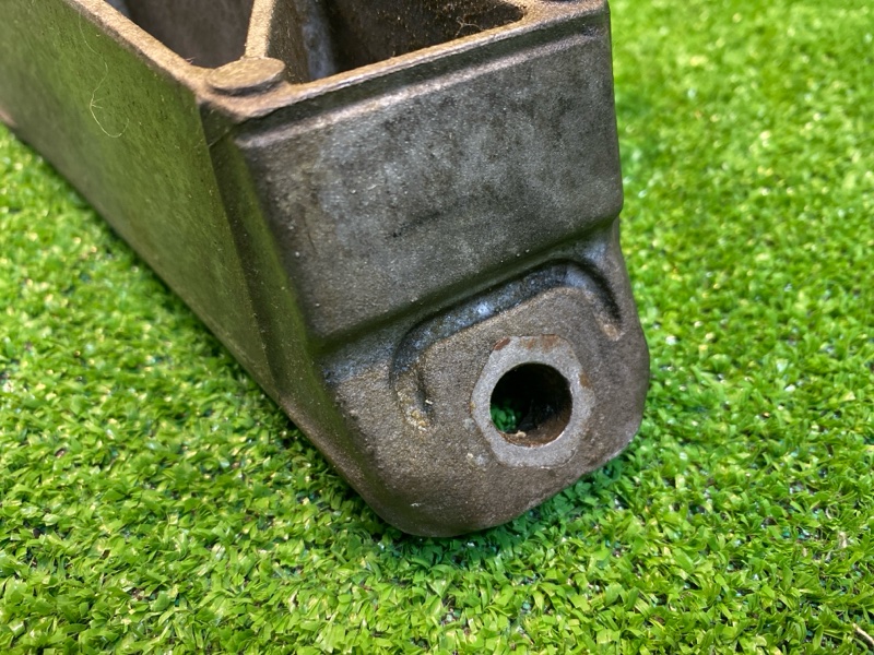 Кронштейн двигателя, 1500 рублей, Фроловское