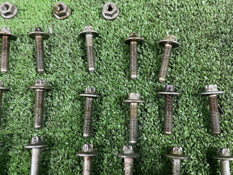 Болт поддона двигателя, 2000 рублей, Фроловское