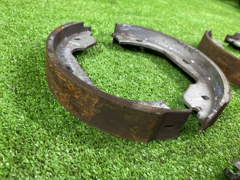 Колодки стояночного тормоза, 2300 рублей, Фроловское