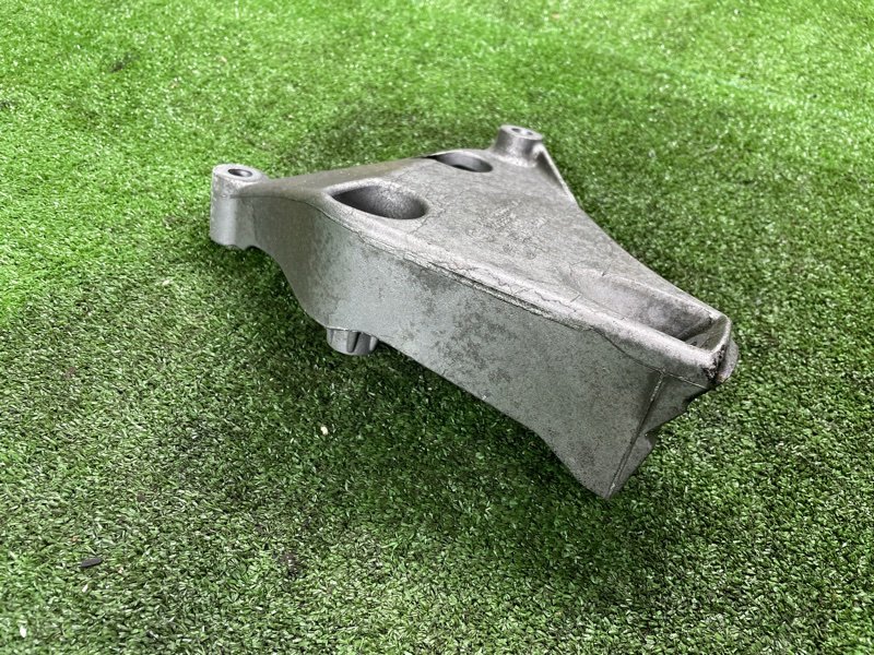 Кронштейн двигателя, 1200 рублей, Фроловское