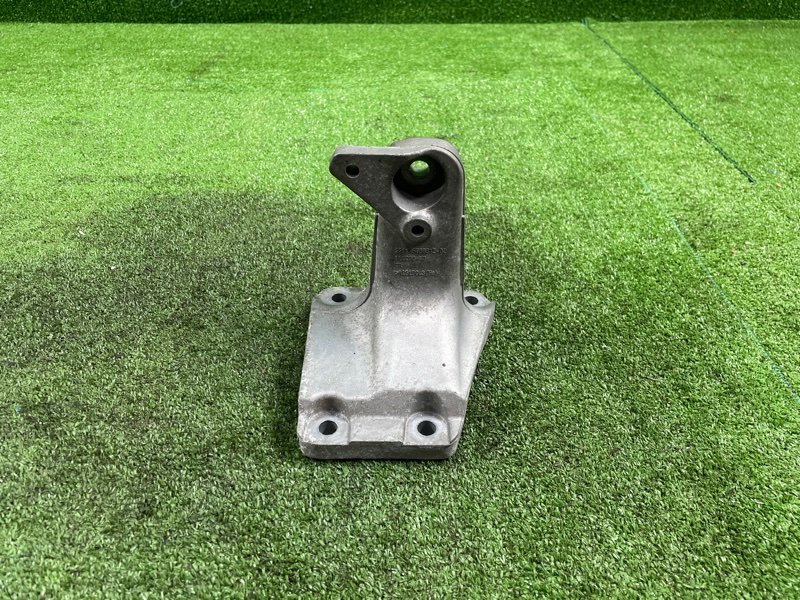 Кронштейн двигателя, 1200 рублей, Фроловское