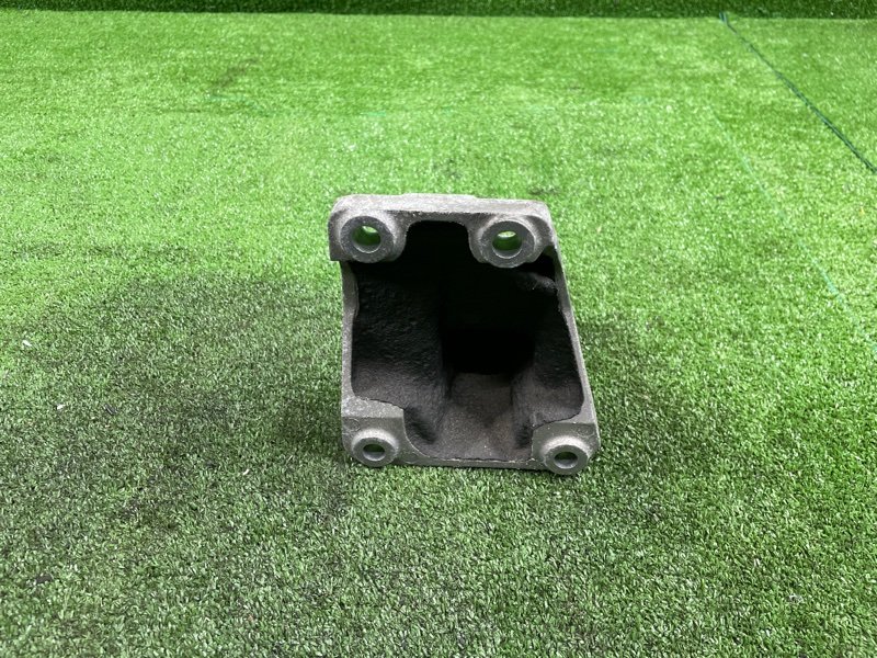 Кронштейн двигателя, 1200 рублей, Фроловское