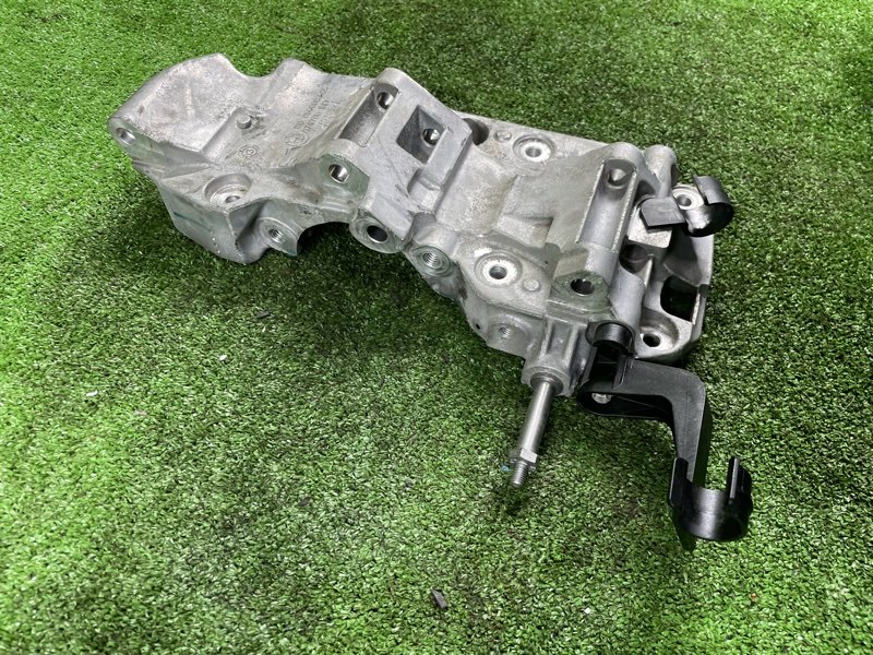 Кронштейн генератора, 1800 рублей, Фроловское