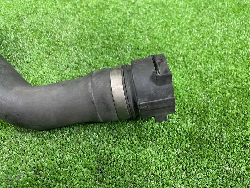 Патрубок системы охлаждения, 3000 рублей, Фроловское