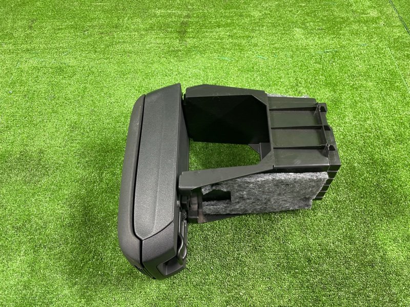 Подлокотник, 2000 рублей, Фроловское