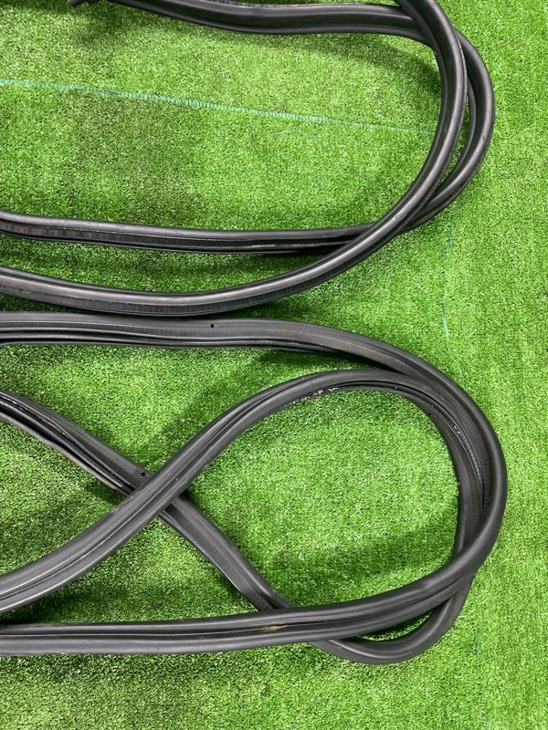 Уплотнительная резинка боковой двери, 4000 рублей, Фроловское