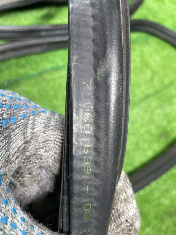 Уплотнительная резинка боковой двери, 4000 рублей, Фроловское