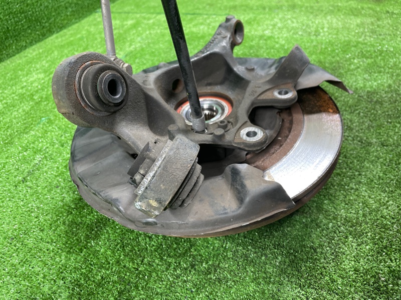 Кулак поворотный, 4900 рублей, Фроловское