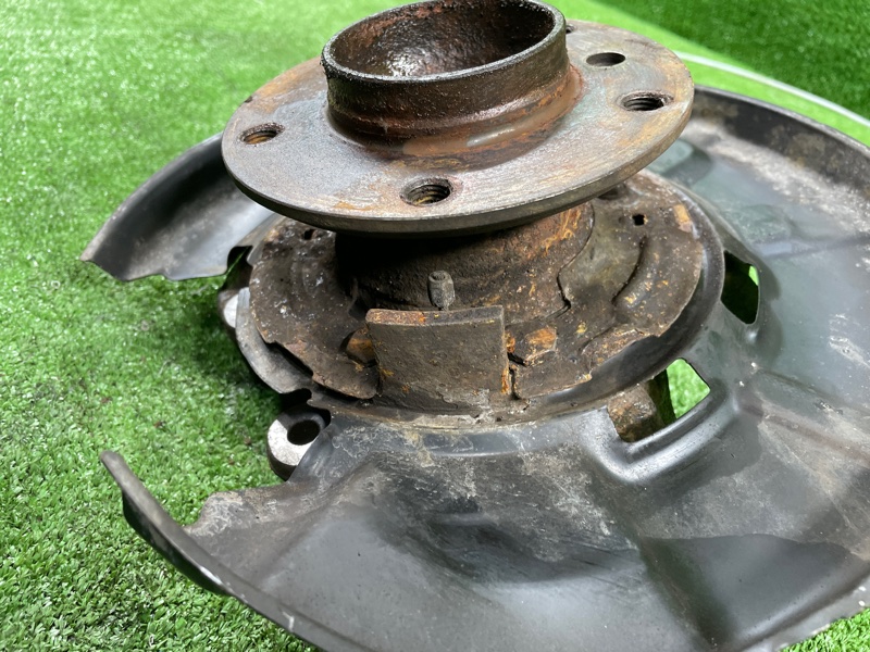 Кулак задний левый, 3500 рублей, Фроловское