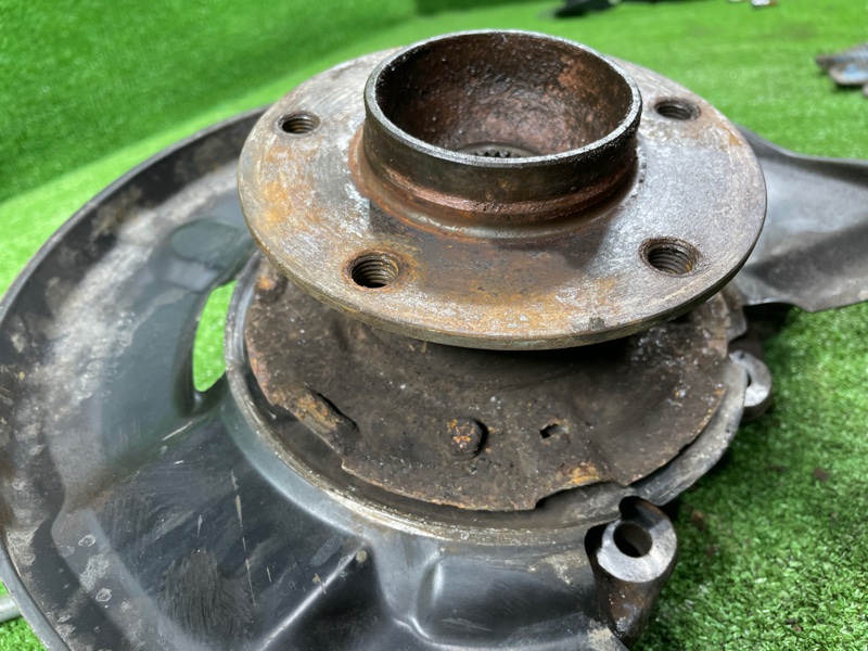 Кулак задний левый, 3500 рублей, Фроловское