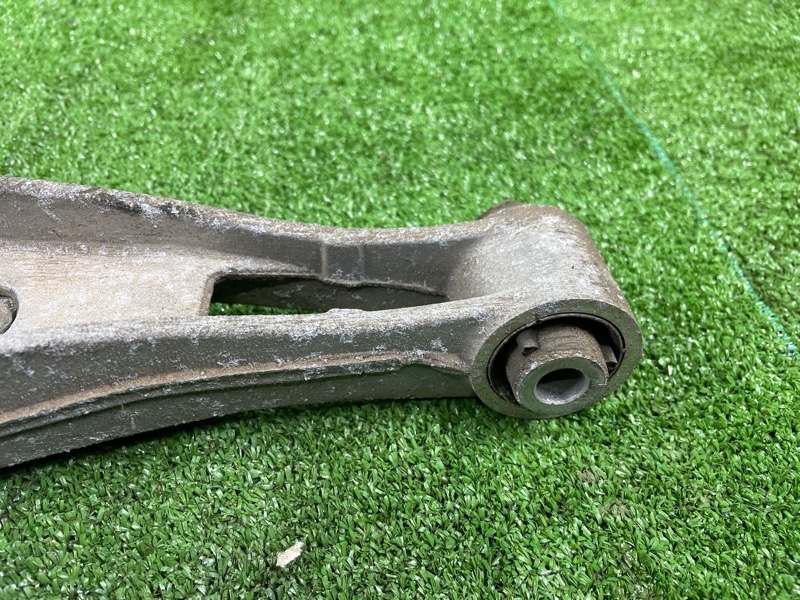 Рычаг подвески, 1000 рублей, Фроловское