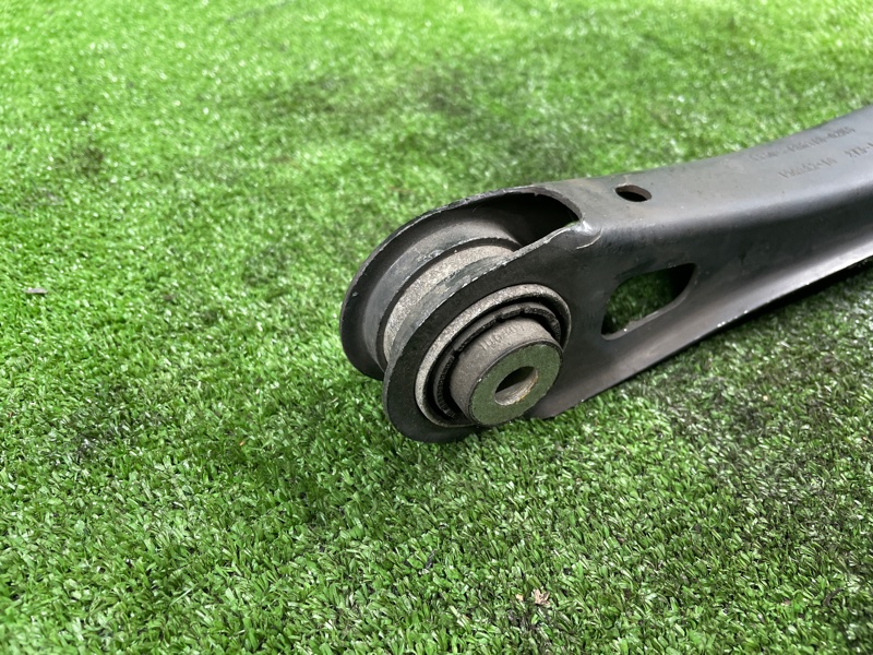 Рычаг подвески, 1500 рублей, Фроловское