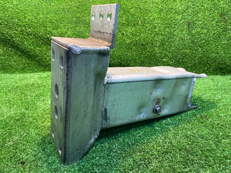 Кронштейн усилителя бампера, 850 рублей, Фроловское