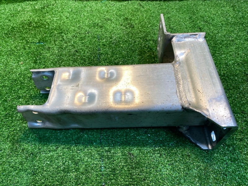 Кронштейн усилителя бампера, 850 рублей, Фроловское