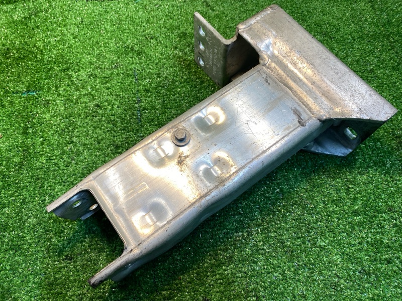 Кронштейн усилителя бампера, 850 рублей, Фроловское