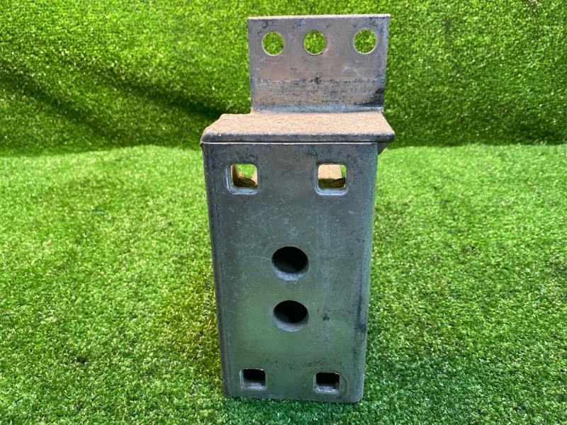 Кронштейн усилителя бампера, 850 рублей, Фроловское