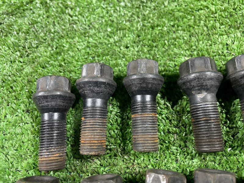 Болт колесный, 2100 рублей, Фроловское