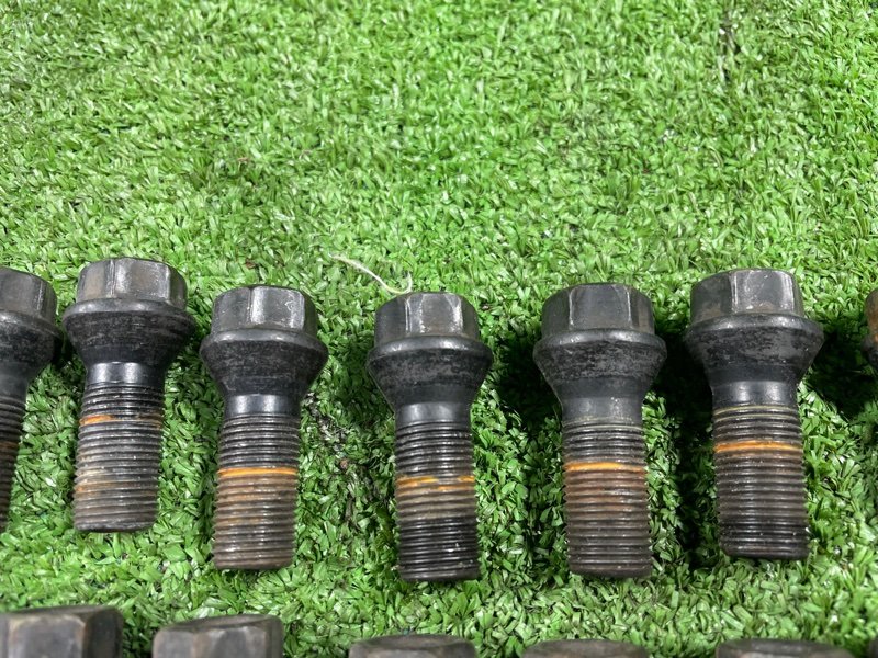 Болт колесный, 2100 рублей, Фроловское