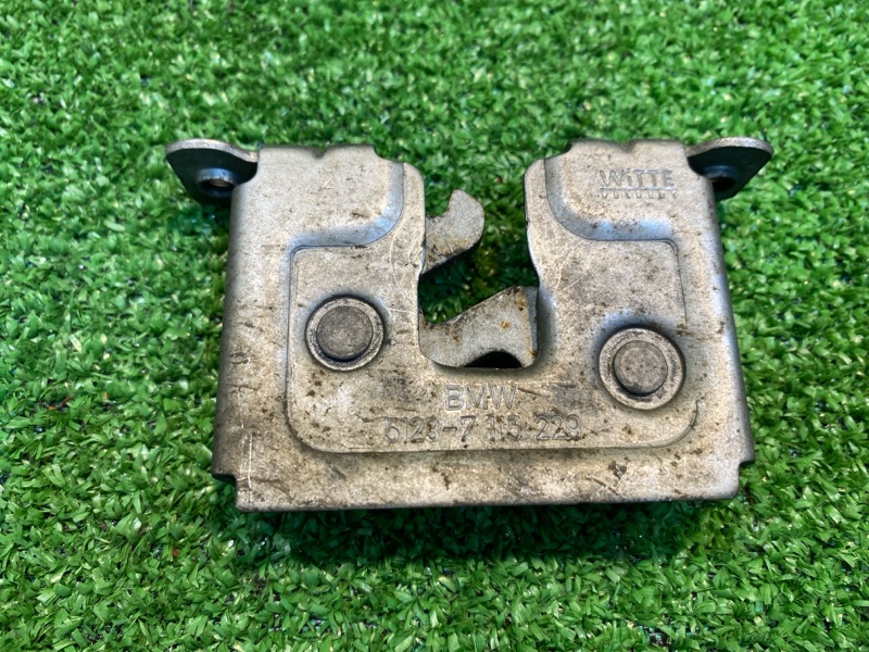 Замок капота, 500 рублей, Фроловское