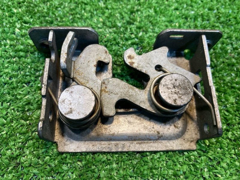 Замок капота, 500 рублей, Фроловское