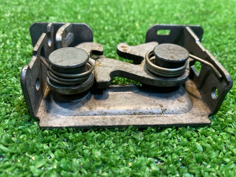 Замок капота, 500 рублей, Фроловское