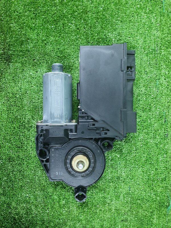 Мотор стеклоподъемника, 1200 рублей, Фроловское