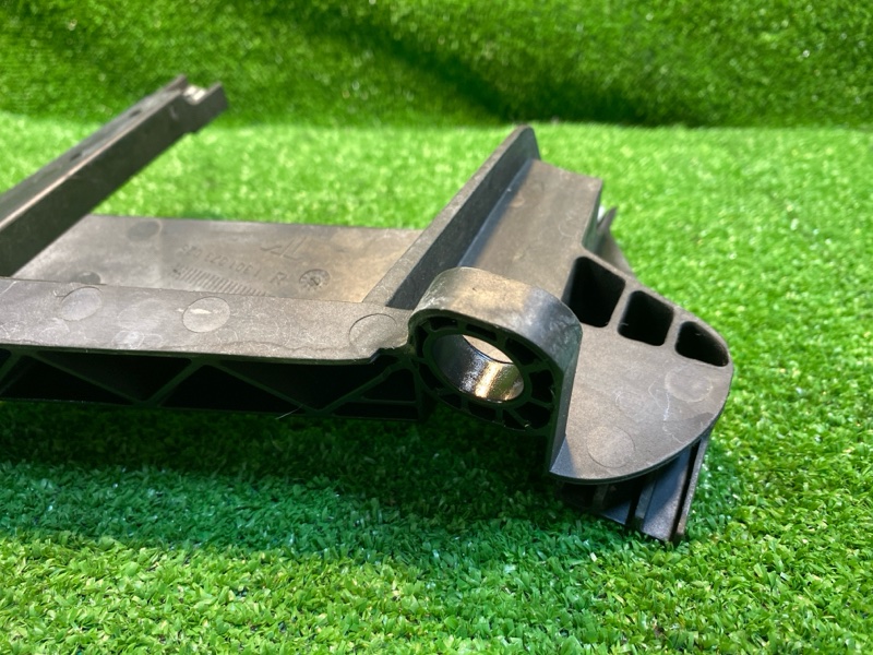 Кронштейн крепления фары, 1500 рублей, Фроловское