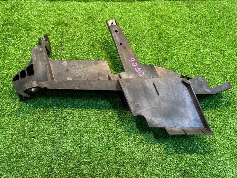 Кронштейн крепления фары, 1500 рублей, Фроловское