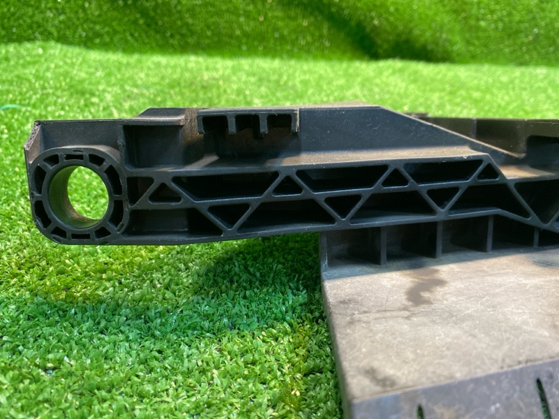 Кронштейн крепления фары, 1500 рублей, Фроловское