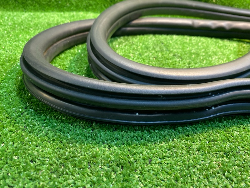 Уплотнительная резинка боковой двери, 1500 рублей, Фроловское