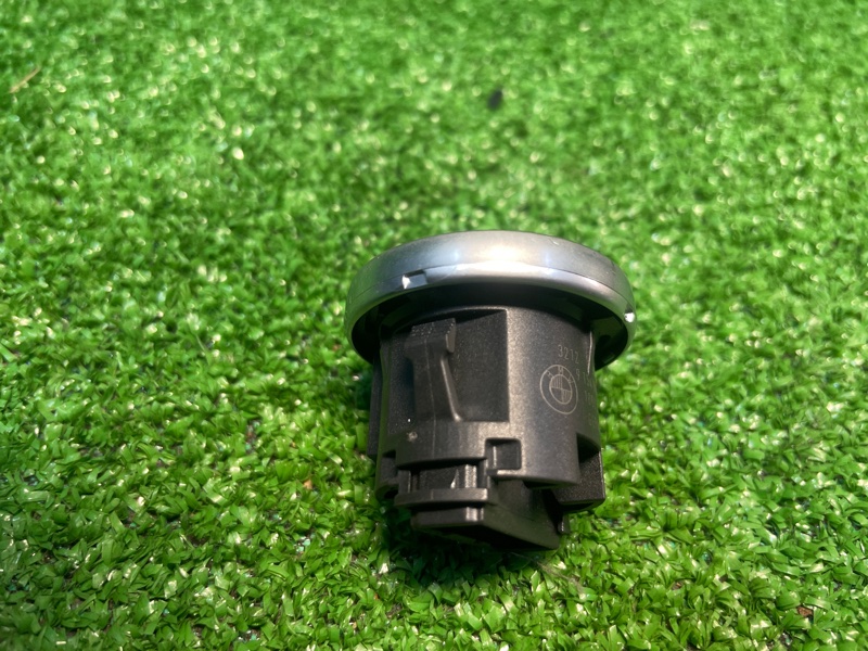 Кнопка старт-стоп, 1000 рублей, Фроловское