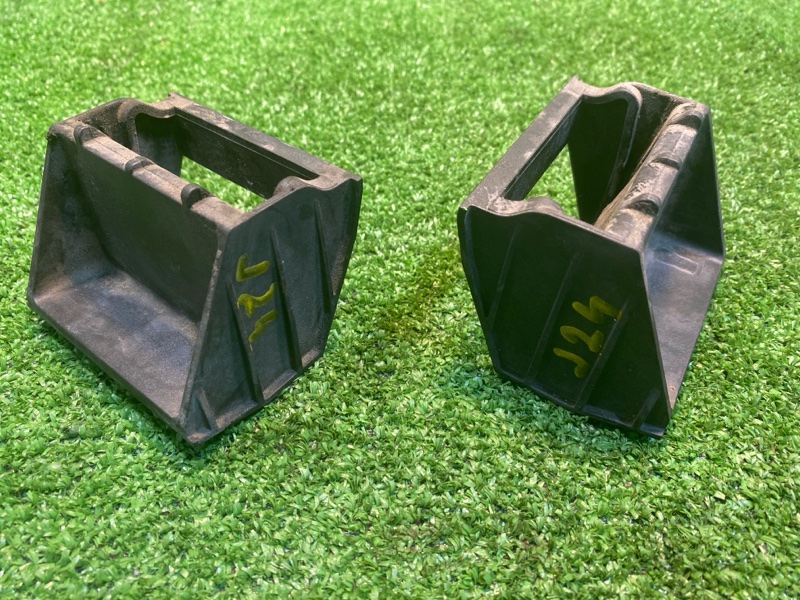 Крепление радиатора, 1000 рублей, Фроловское