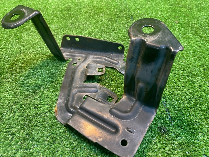 Кронштейн блока предохранителей, 1500 рублей, Фроловское