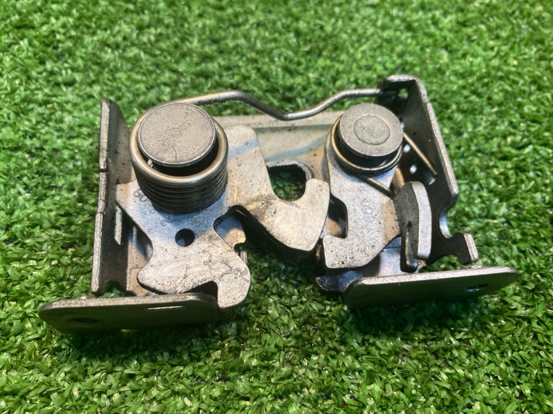 Замок капота, 700 рублей, Фроловское