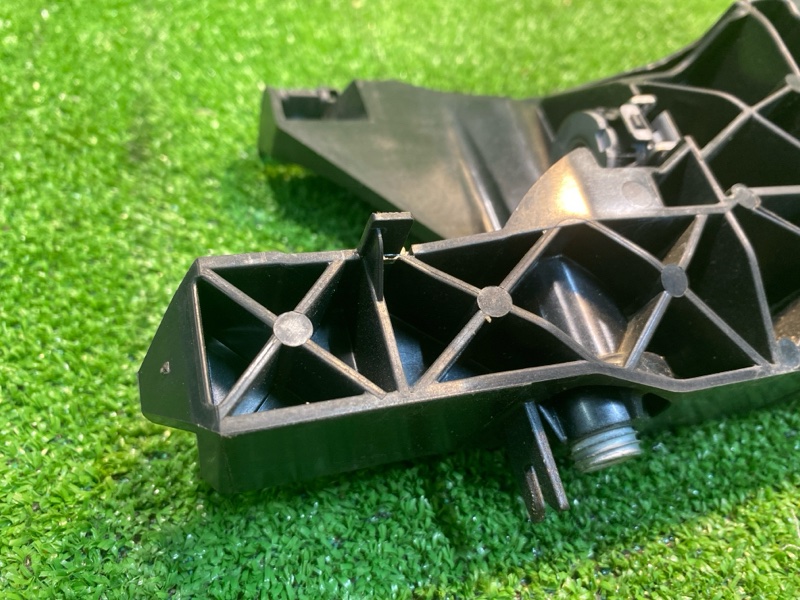 Кронштейн крепления фары, 2000 рублей, Фроловское