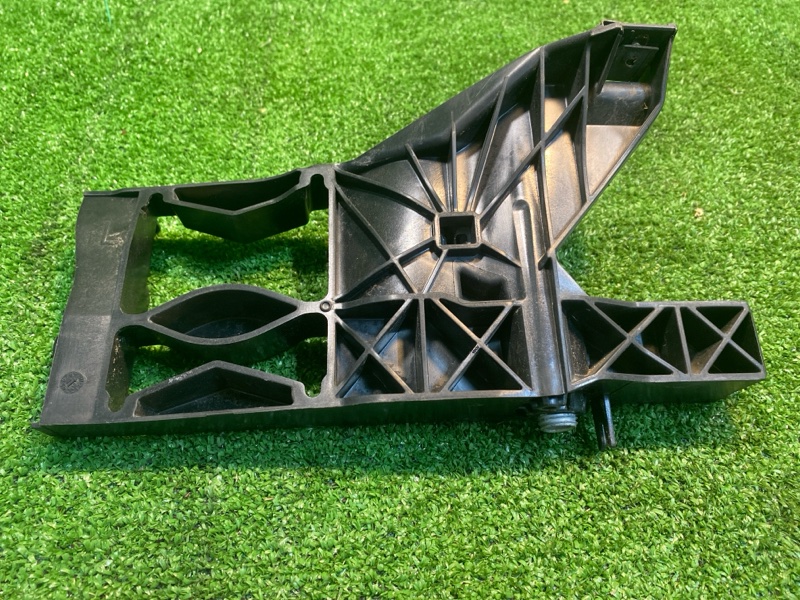 Кронштейн крепления фары, 2000 рублей, Фроловское