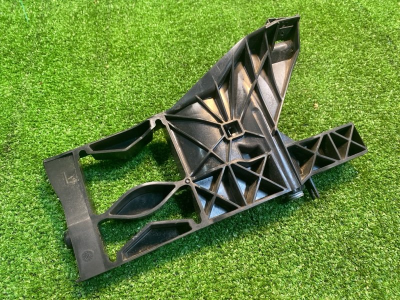 Кронштейн крепления фары, 2000 рублей, Фроловское